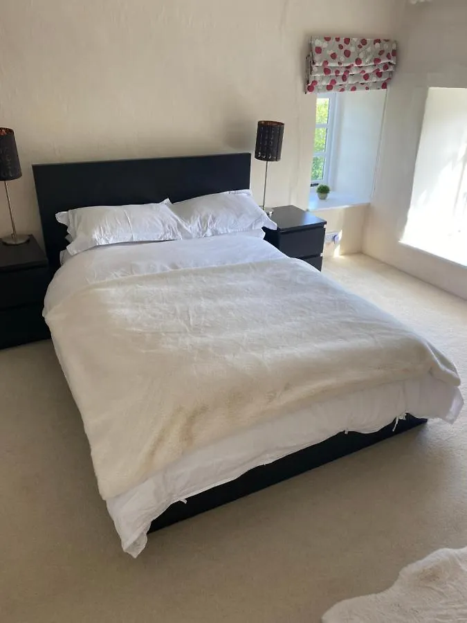 Remote Thatch Cottage On Dartmoor With Hot Tub Exeter 0*,  Royaume-Uni